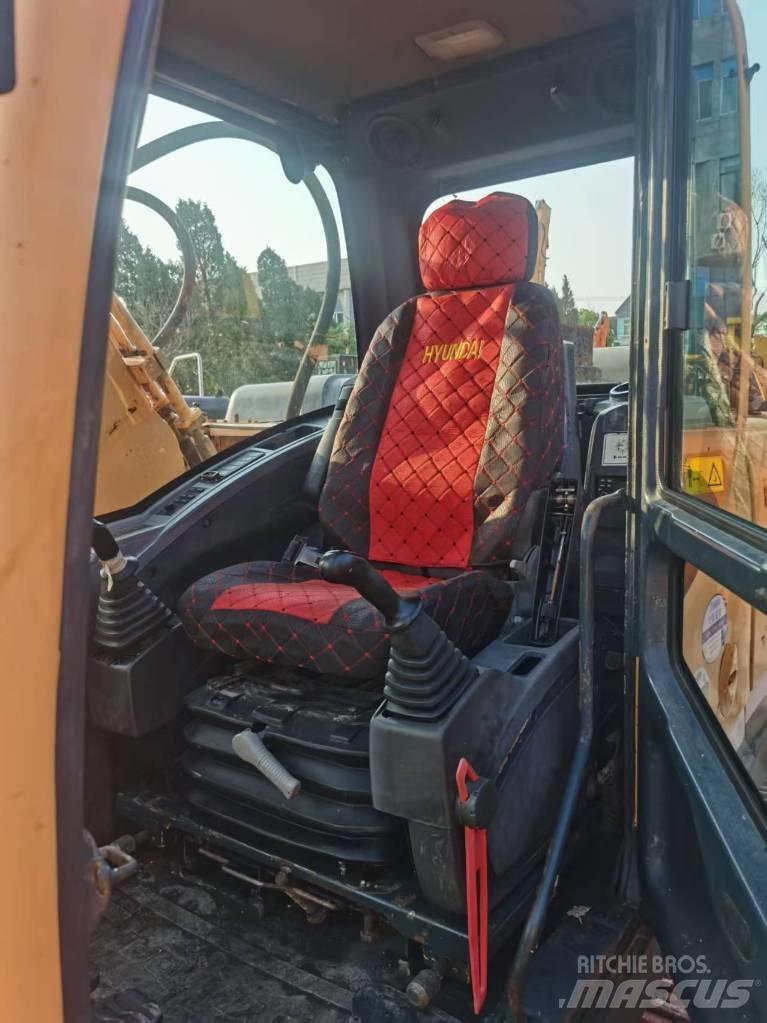 Hyundai 220lc-9s Средни екскаватори 7т - 12т