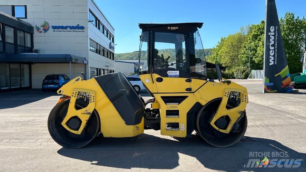 Bomag BW 161 AD-5 Двойни барабанни ролки
