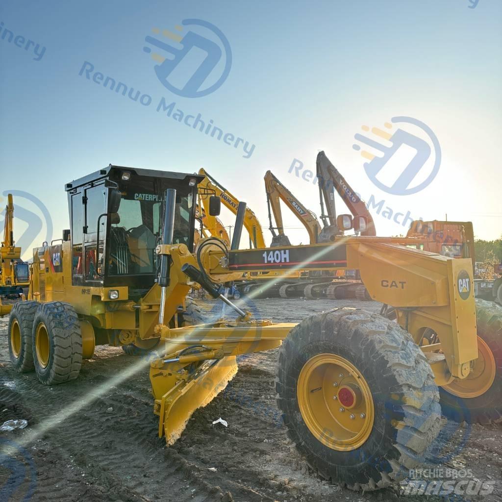CAT 140H Грейдери