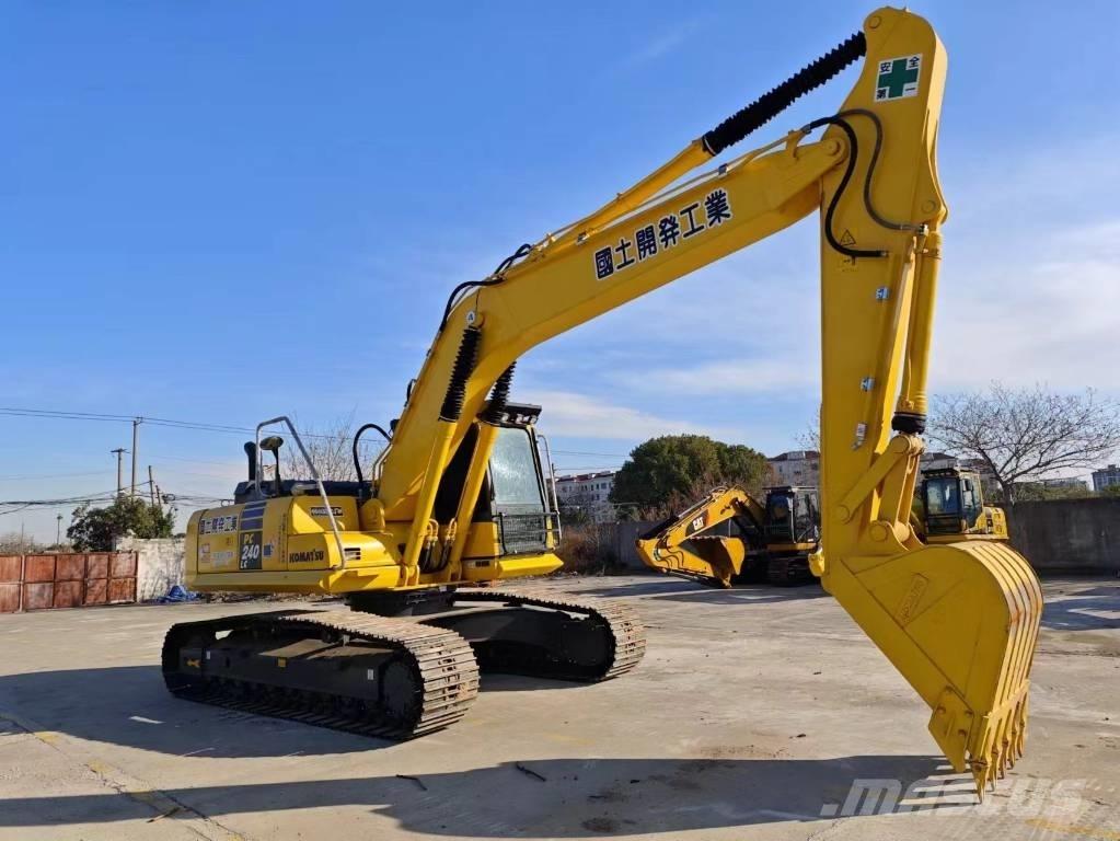 Komatsu PC 240-8 Верижен екскаватор