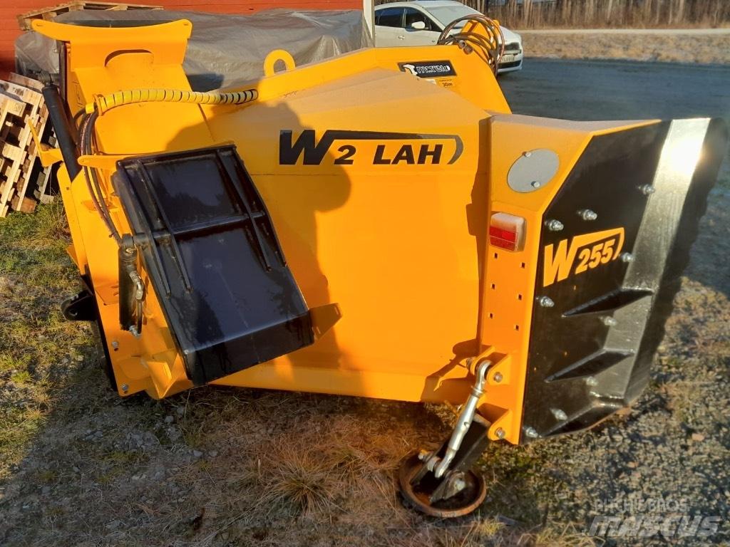 Wieska W2LAH-255 Снегохвъргачки
