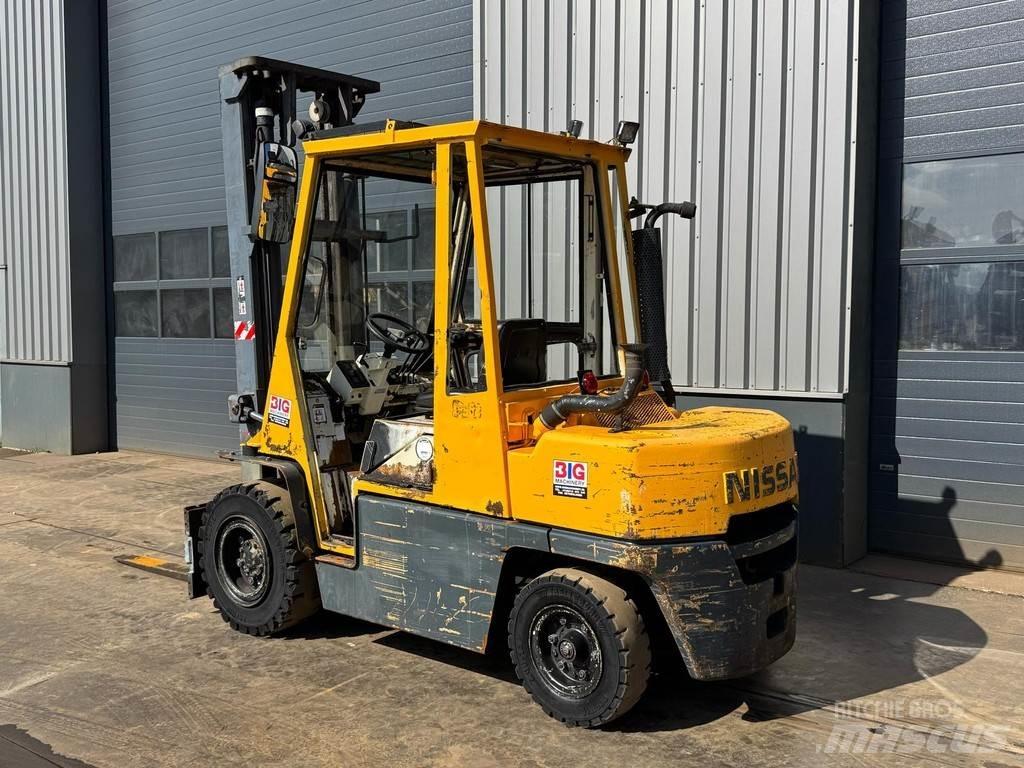 Nissan WGF03A45U Вилични кари-повдигачи - други