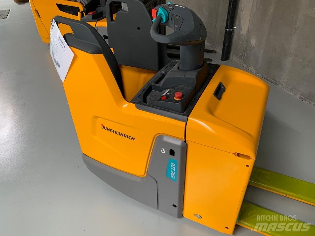 Jungheinrich ERE 120 Транспалетни колички с платформи