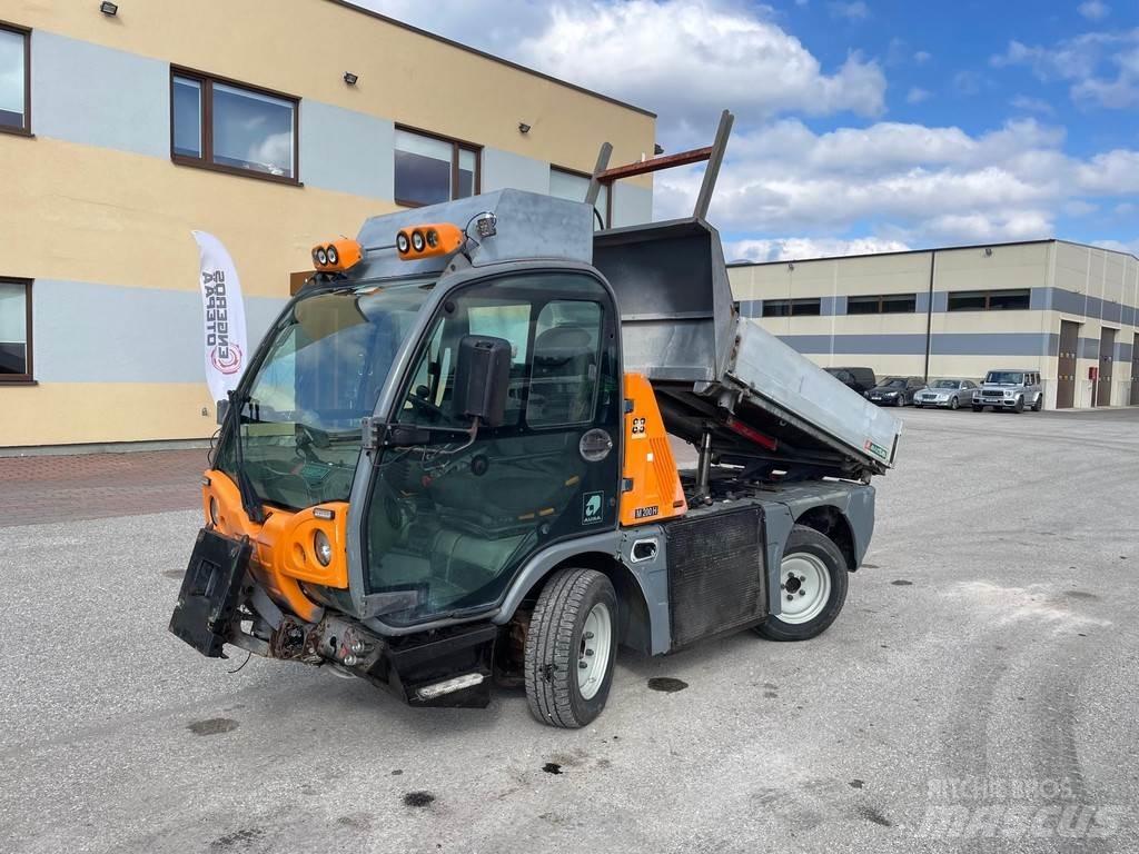 Ausa M200H 4X4 Комунални съоражения