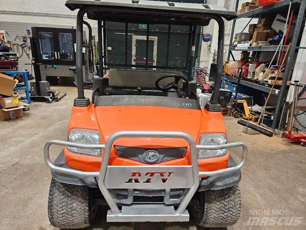 Kubota RTV 900 Багери