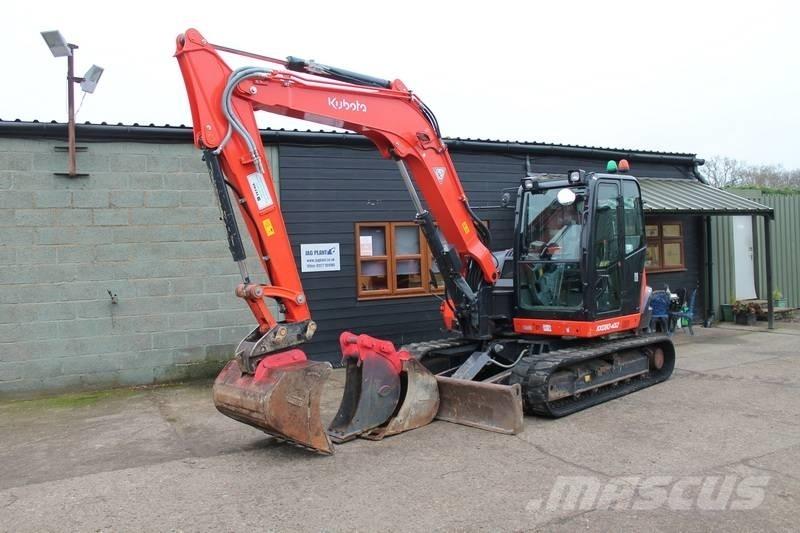 Kubota KX 080-4 Средни екскаватори 7т - 12т