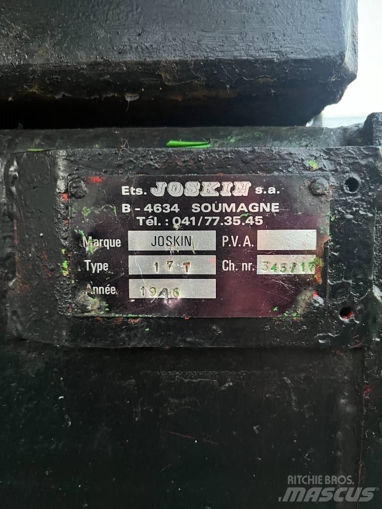 Joskin 17T Ремаркета самосвални