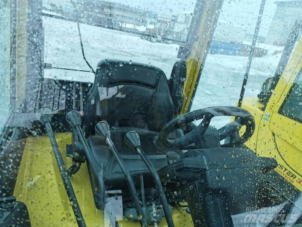 Hyster Hyster H3.0FT Дизелови камиони
