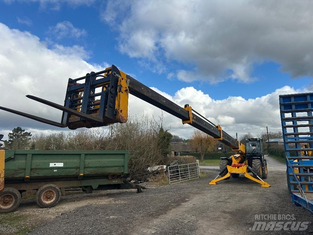 JCB 540-170 Телескопични товарачи