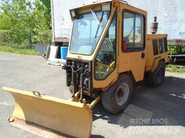 Trackless MT5T Други пътни машини и машини за сняг