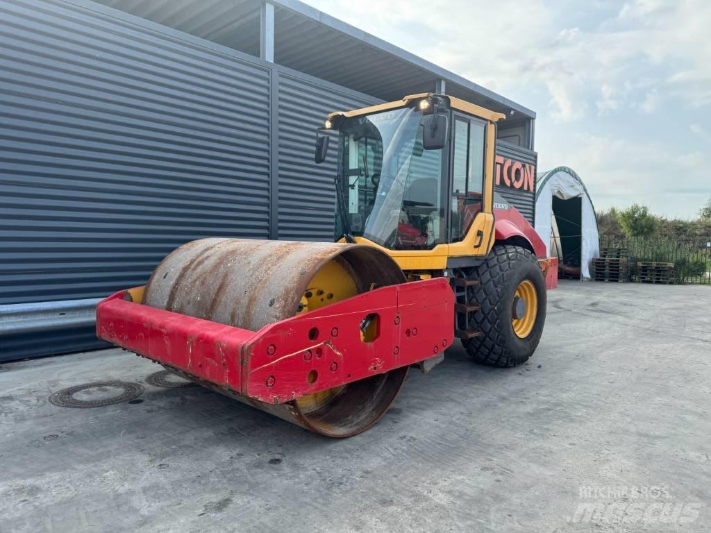 Volvo SD135B Еднобарабанни ролки
