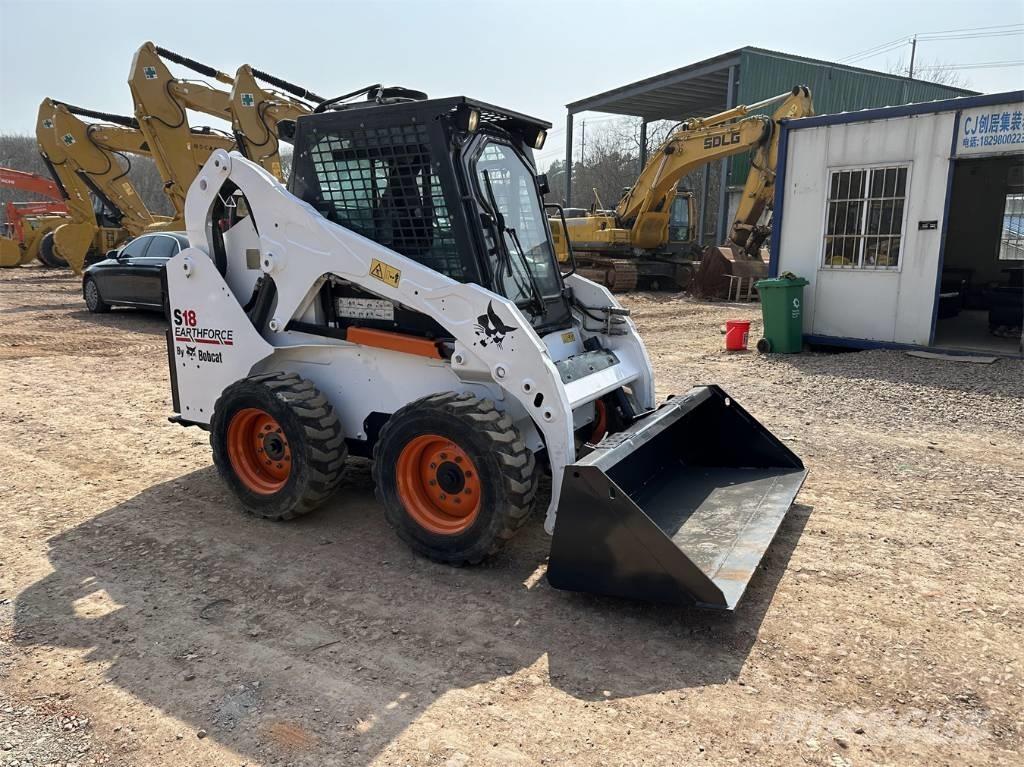 Bobcat S 18 Мини товарачи
