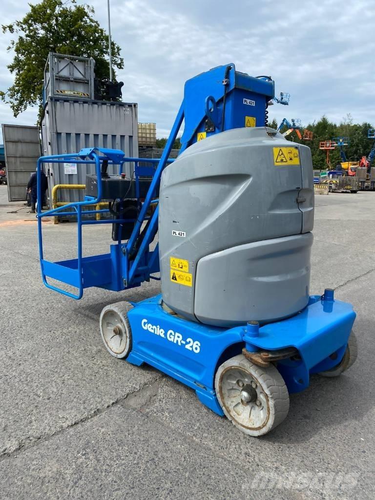 Genie GR 26 J Вертикални мачтови повдигачи
