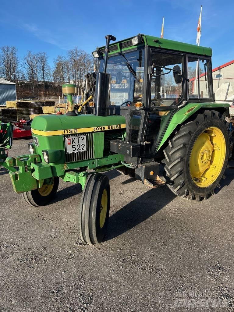 John Deere 1130 Трактори