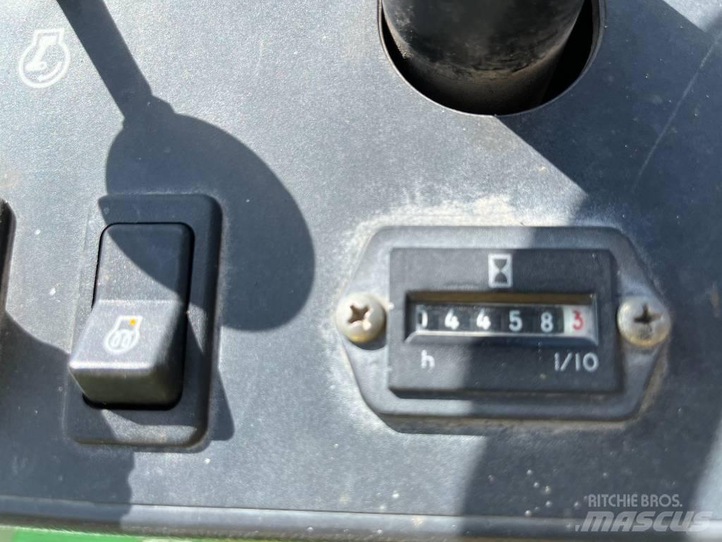John Deere 2653 A Тракторни косачки