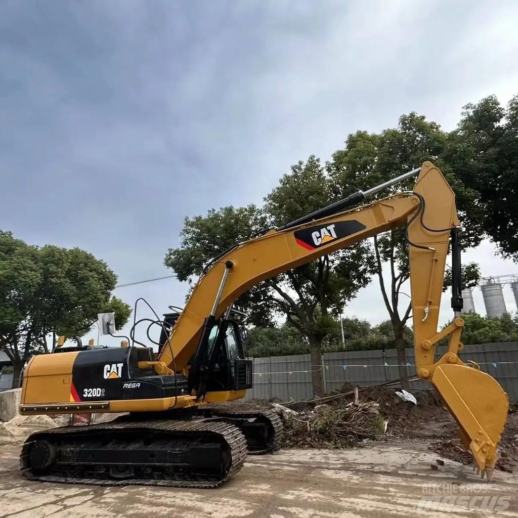 CAT 320 D2 Верижен екскаватор