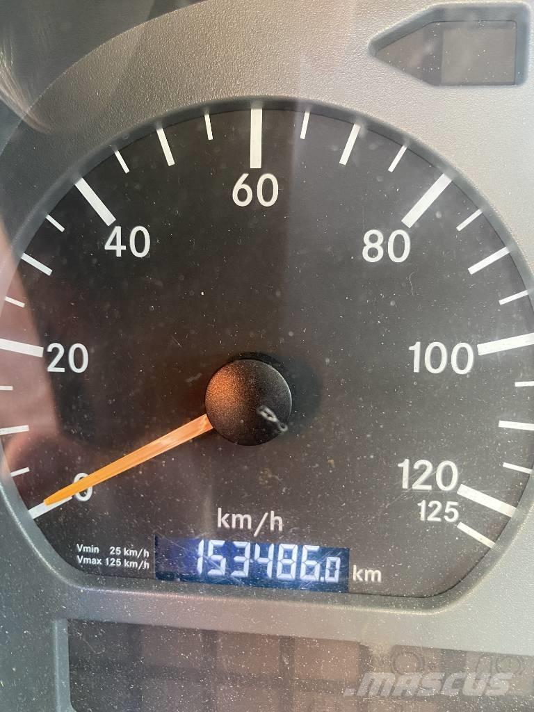 Bison TKA 28 KS Моторизирани платформи с талига