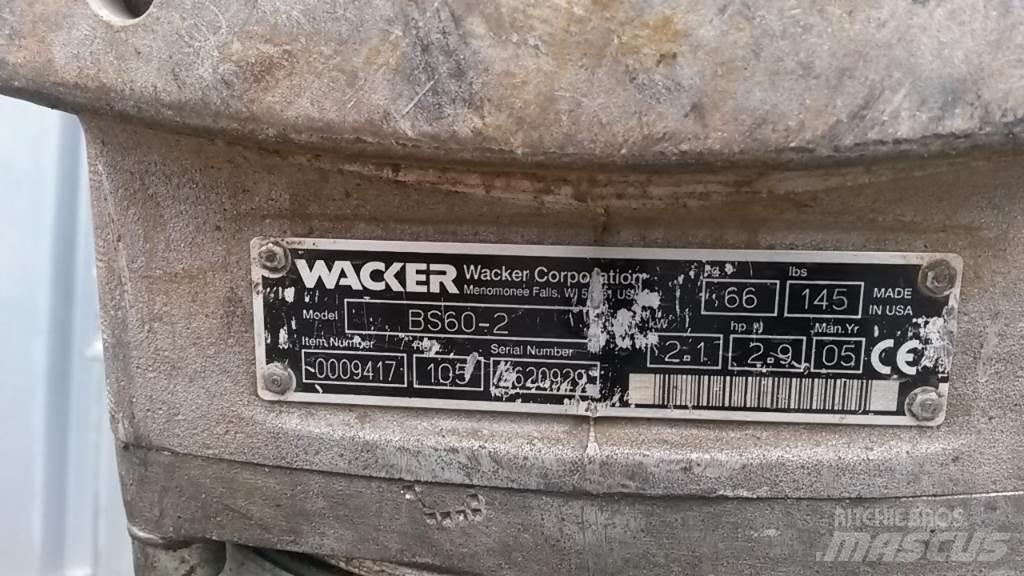 Wacker Neuson BS60-2 Пробки