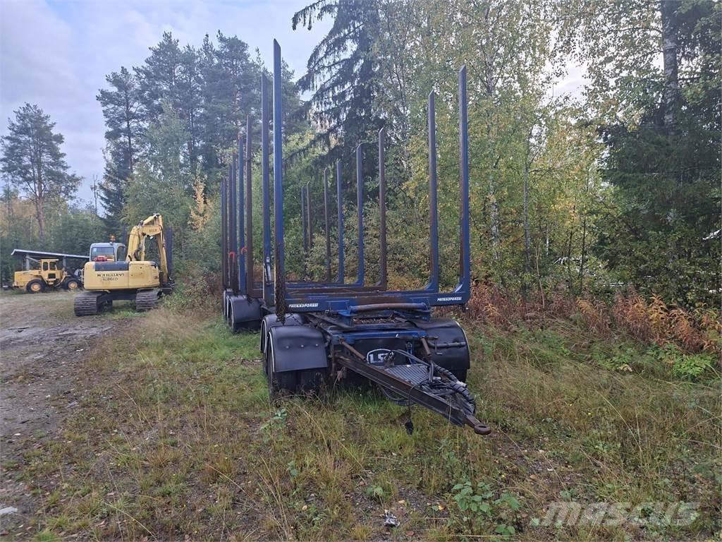 Kome puuperävaunu За превоз на дървени трупи
