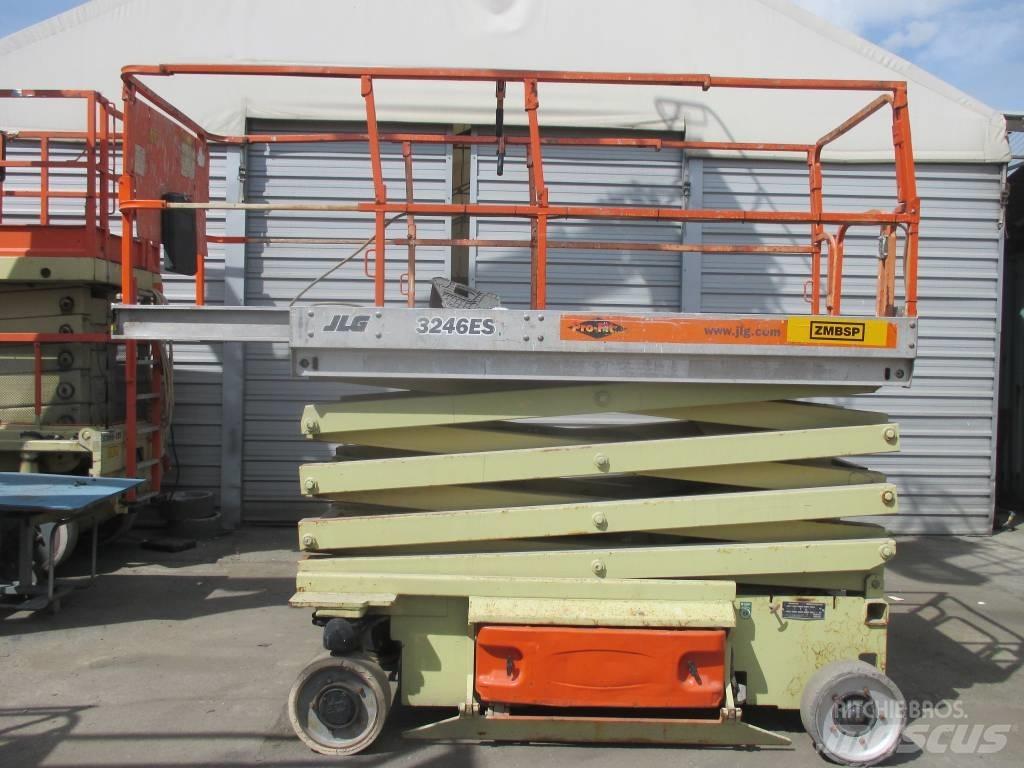 JLG 3246 ES Ножични работни платформи