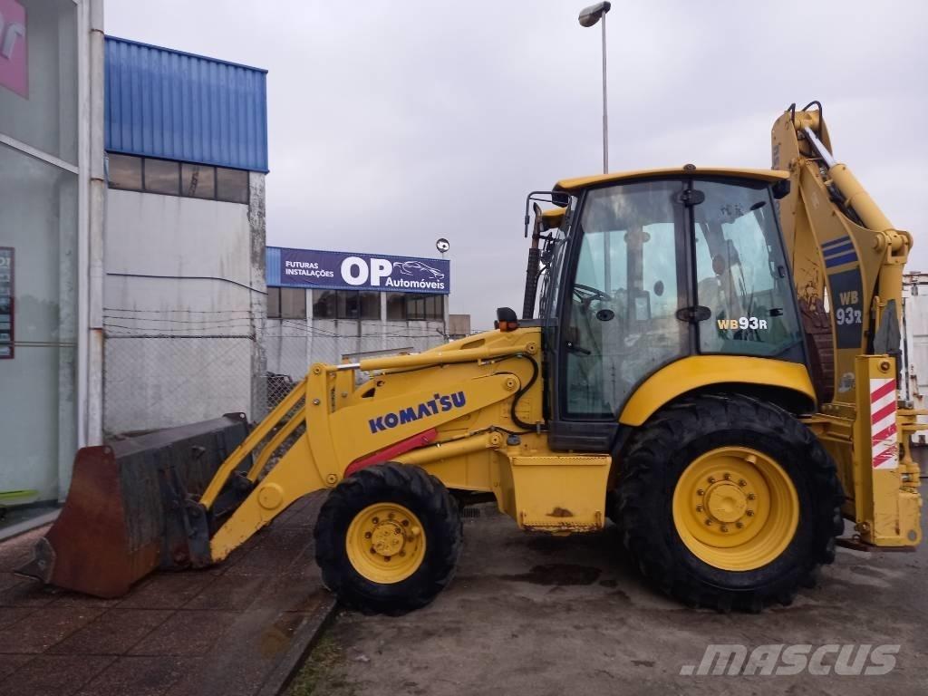 Komatsu WB 93 R Товарач със заден ексватор