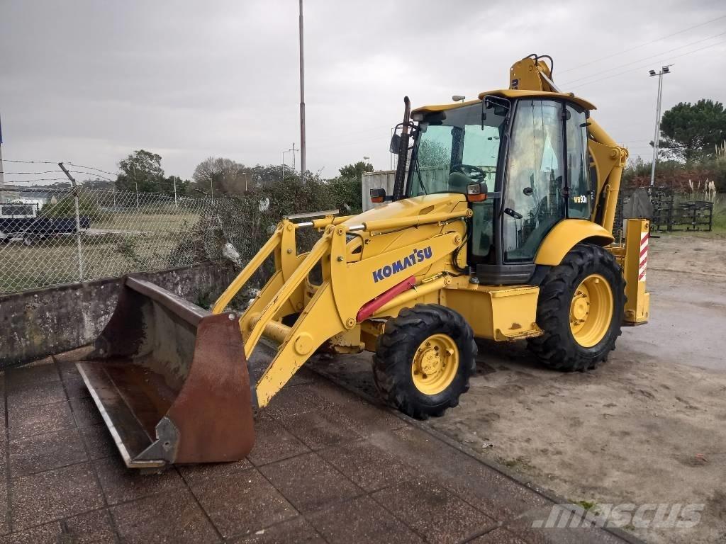 Komatsu WB 93 R Товарач със заден ексватор