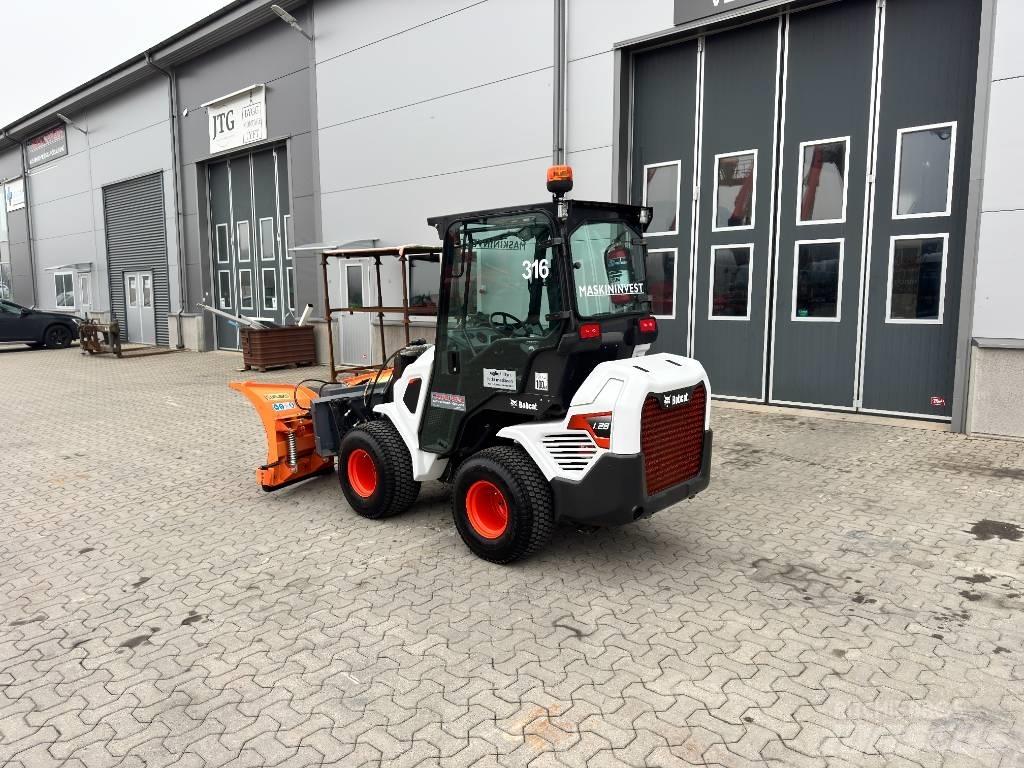 Bobcat L 28 Мини товарачи
