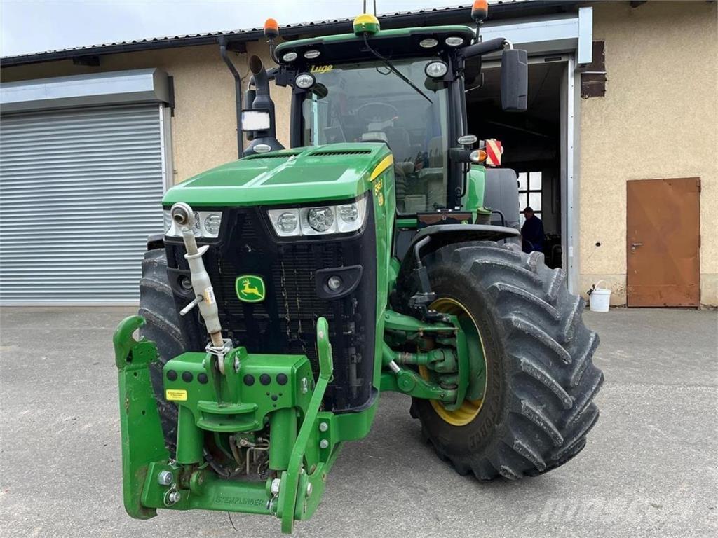 John Deere 8345R Трактори