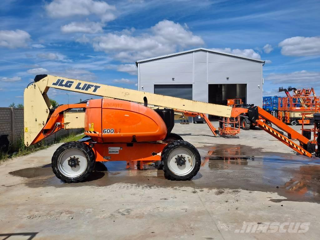 JLG 600AJ Съчленени стрелови подемници