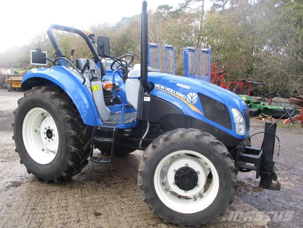 New Holland T 4.65 Трактори