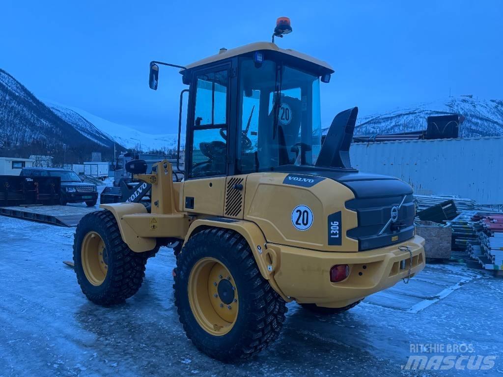 Volvo L 30 G Колесни товарачи