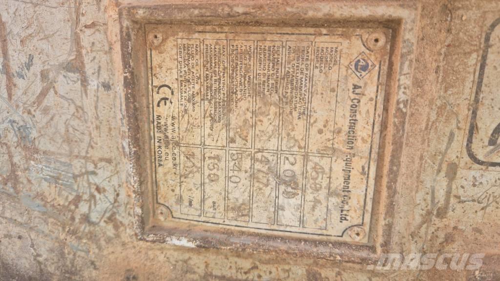 Yanmar SV 100-1 Средни екскаватори 7т - 12т