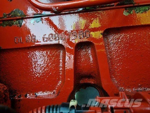 Doosan DL08 Двигатели