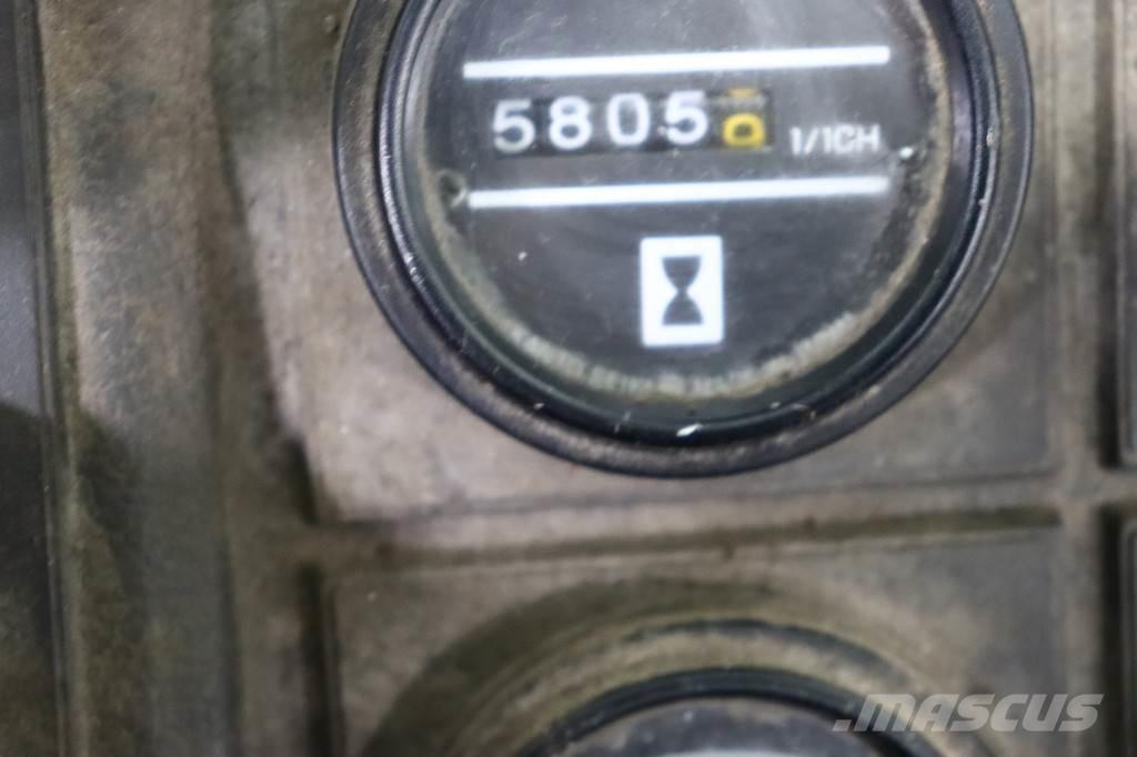 Nissan VF05H70U Дизелови камиони