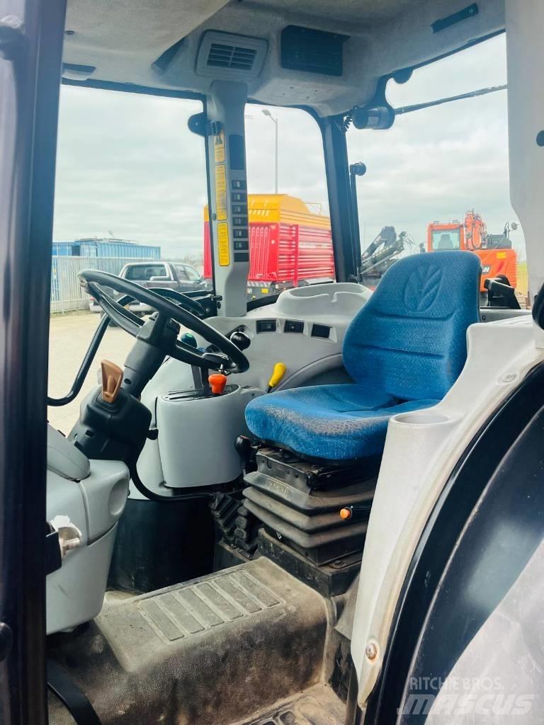 New Holland t4030 Трактори