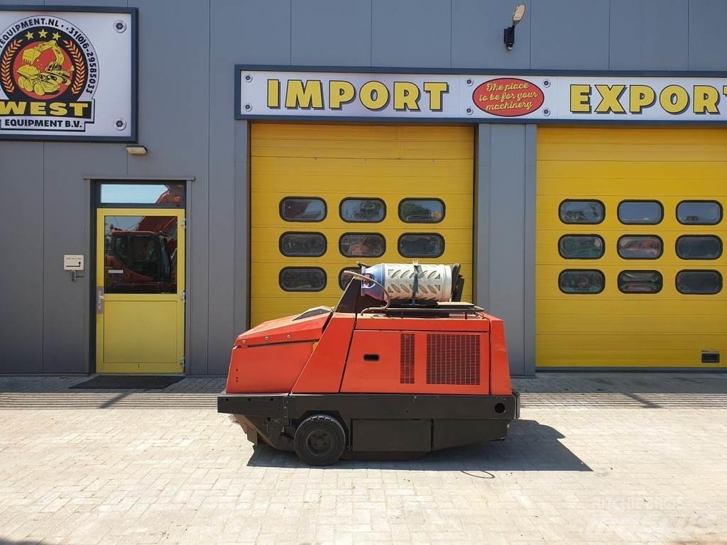 Hako Jonas 1700 Автоматични метачки с четки