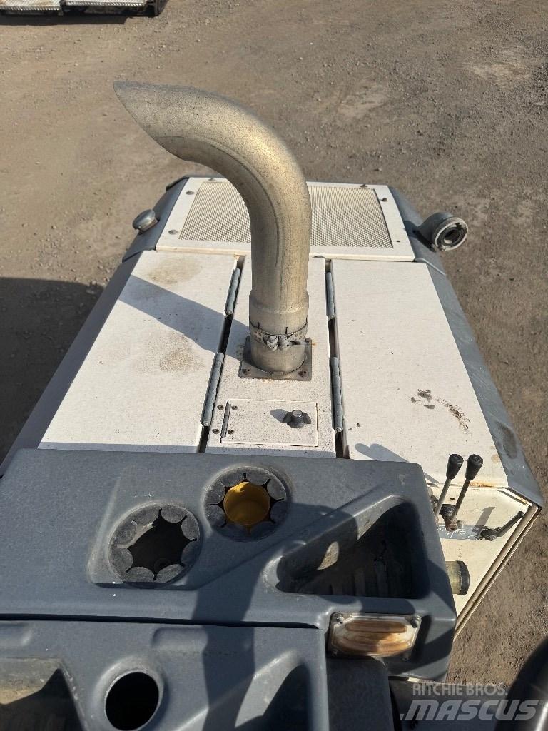 Wirtgen W 35 RI Машини за студено раздробяване на асфалт
