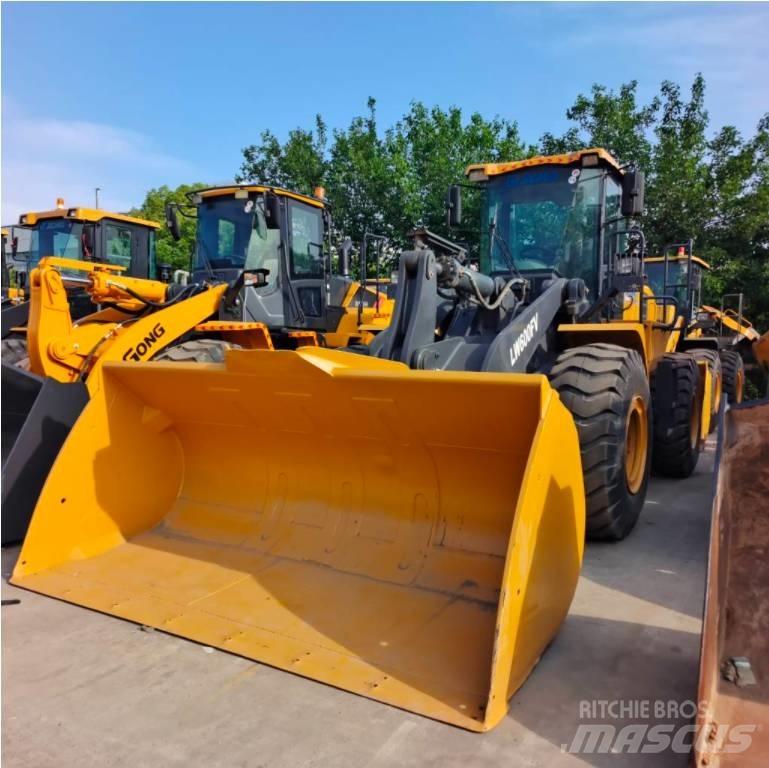 XCMG LW 600 FV Колесни товарачи