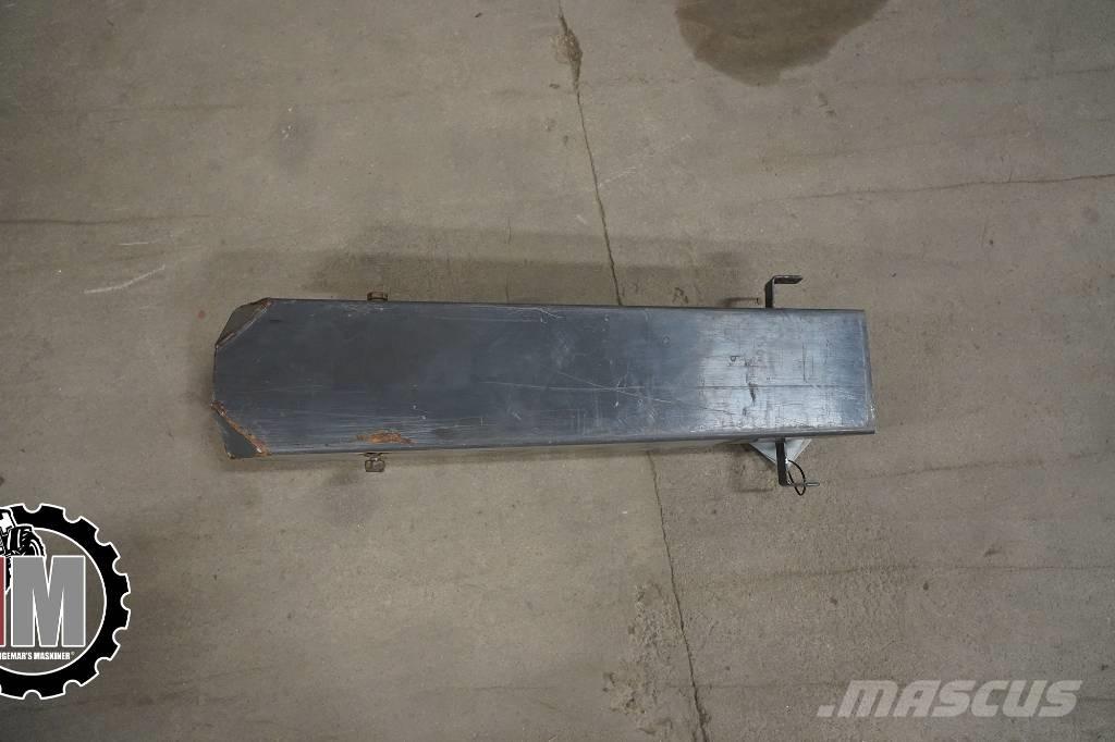 Valtra A 83 HT Skydd Шаси