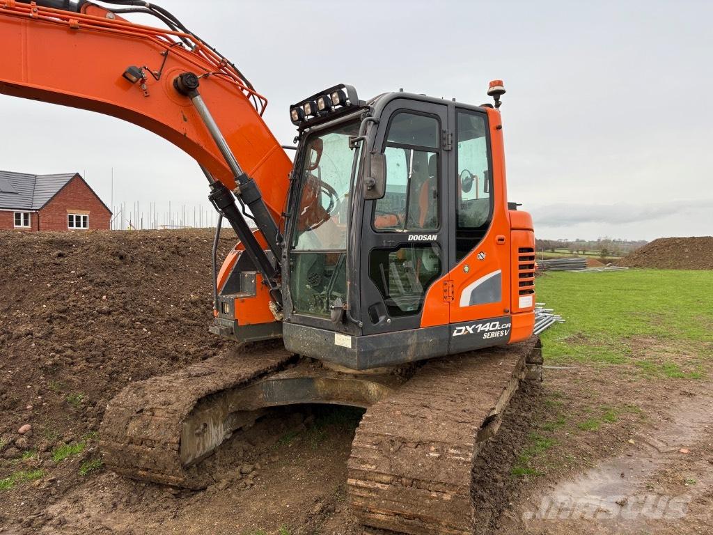 Doosan DX 140 LCR-5 Верижен екскаватор