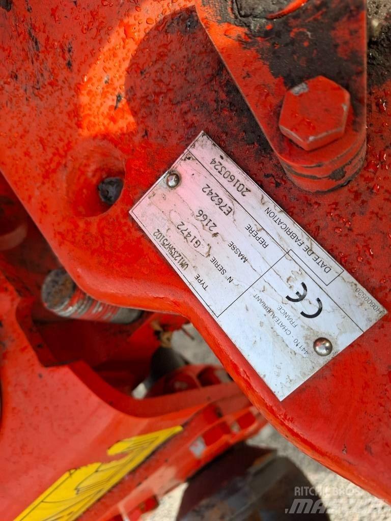 Kuhn Vari-Master 123 Реверсивни плугове