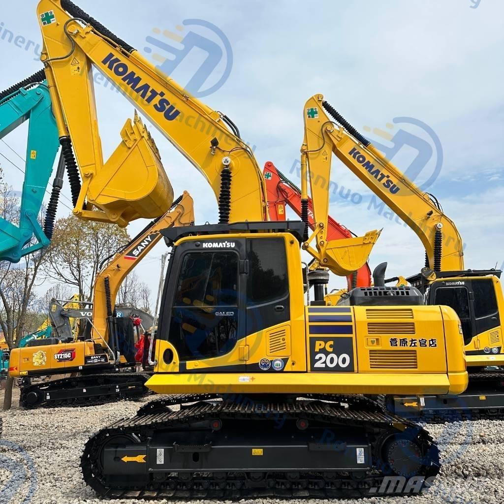 Komatsu PC200-8 Верижен екскаватор
