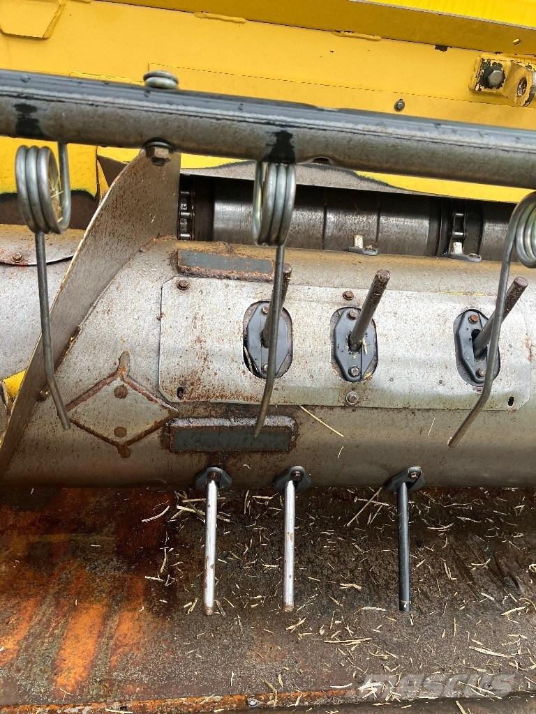 New Holland CR 980 Комбайни