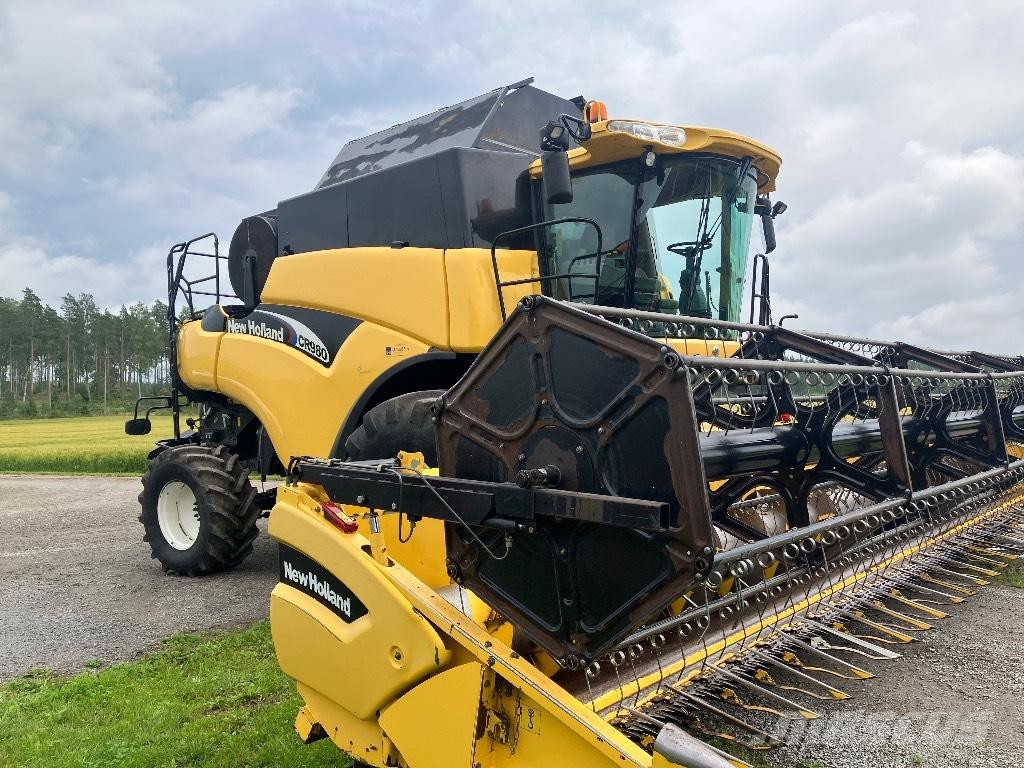 New Holland CR 980 Комбайни