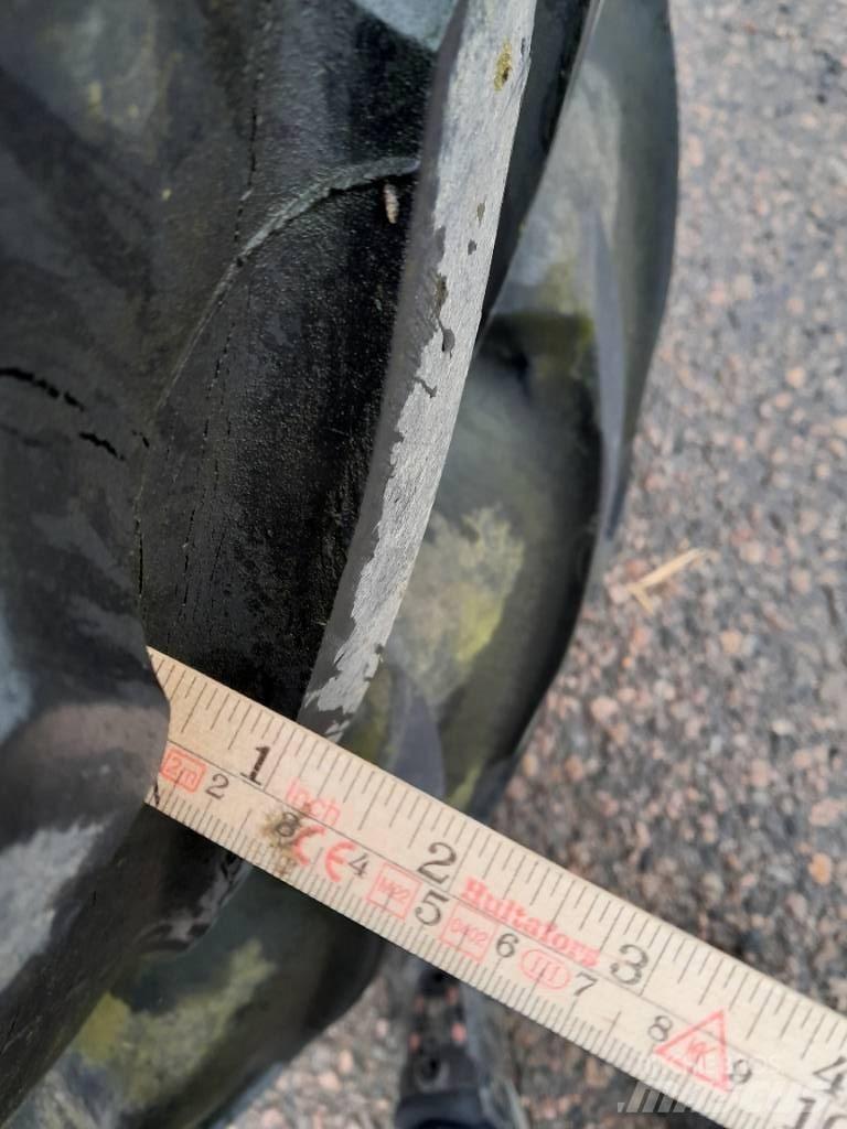Michelin 540/65R38 Колелета/Гуми