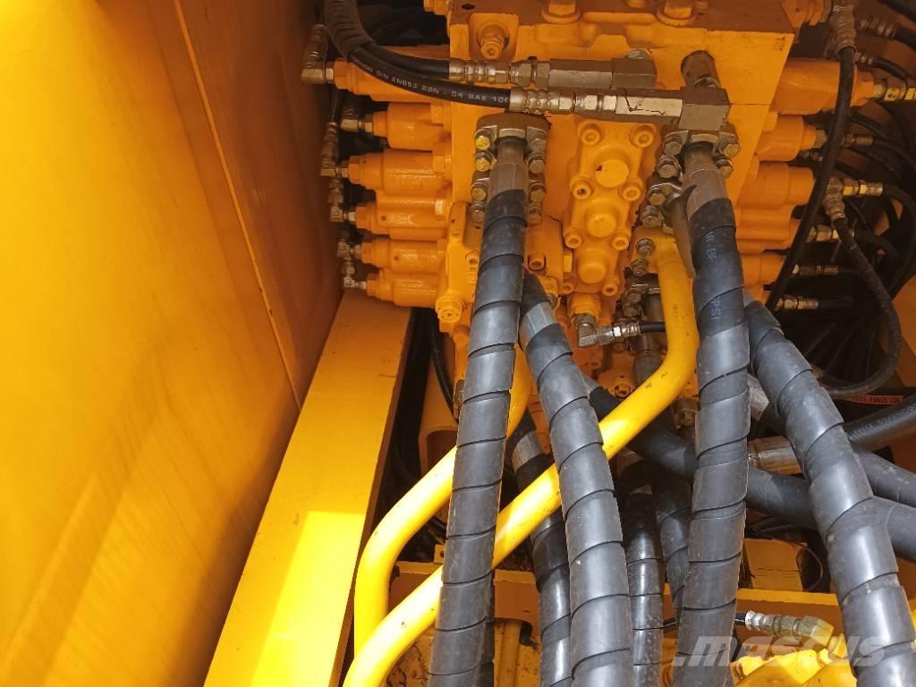 Komatsu PC 220-8 Верижен екскаватор