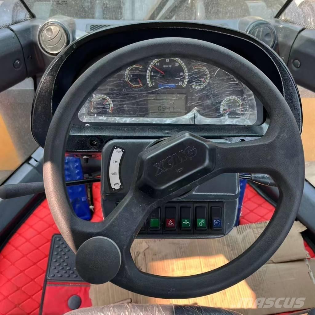 XCMG ZL 50 GN Колесни товарачи