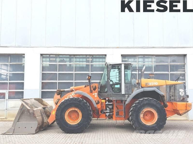 Hitachi ZW 310 Колесни товарачи