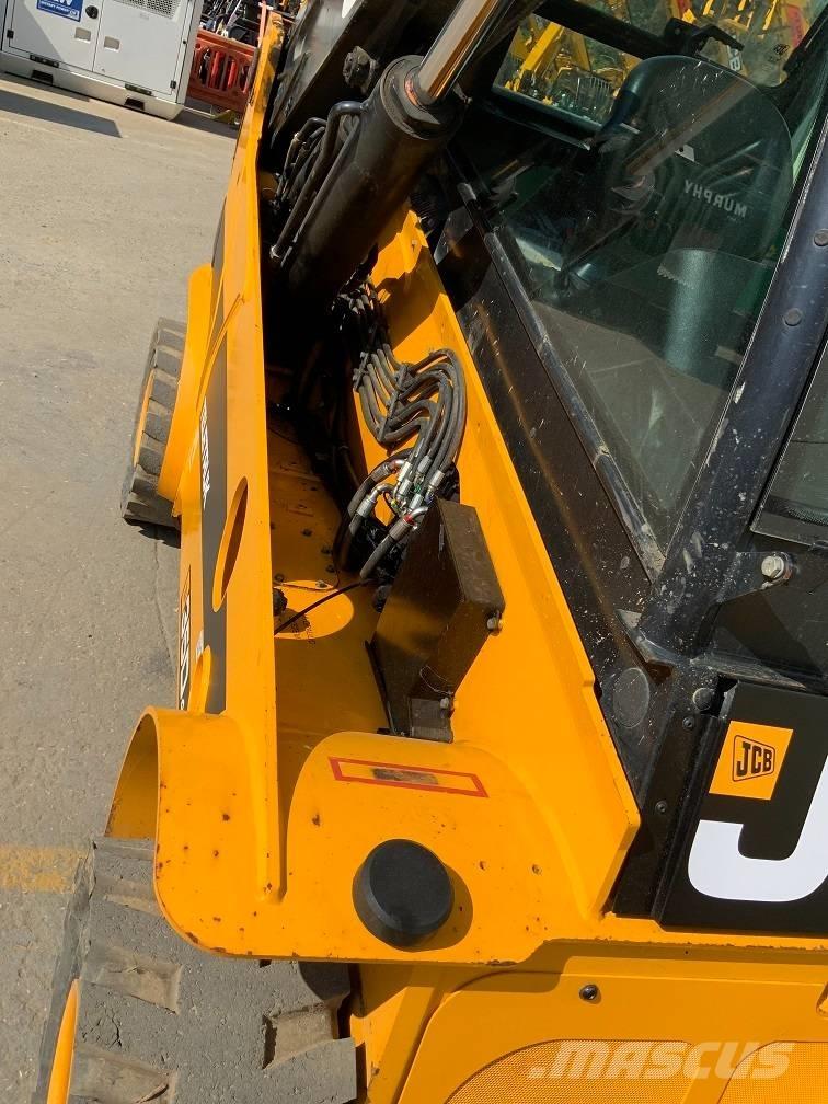 JCB TLT35D 4X4 Телескопични товарачи