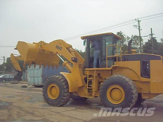 CAT 966 G Колесни товарачи
